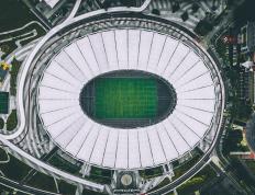 蒂姆与70激战雄鹿分钟，爆冷胜负难料！，哈兰德焦点对战赛场气氛高涨